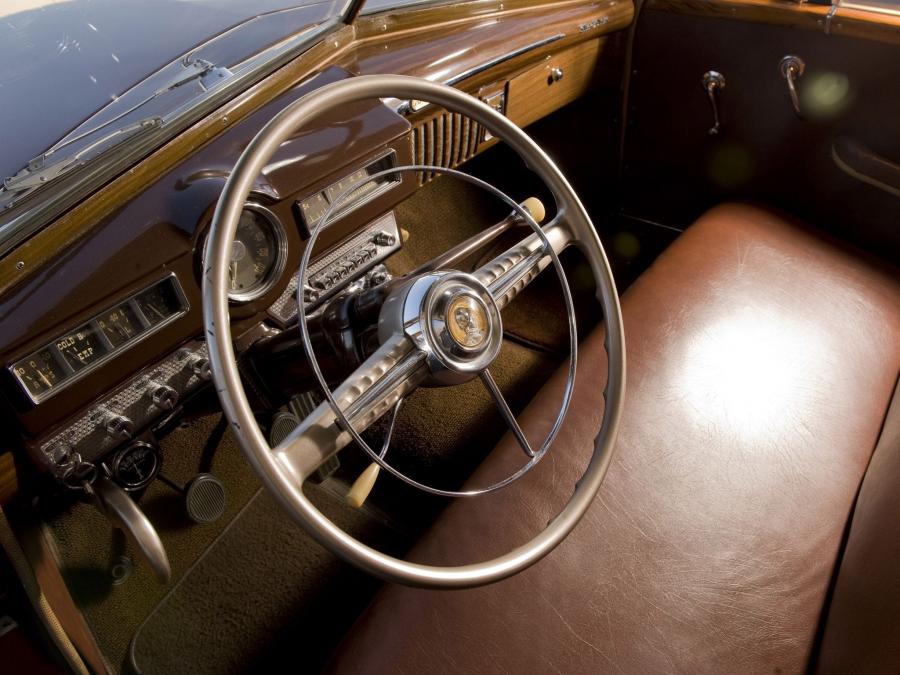  Dodge Custom Suburban Station Wagon 1949 года  (фото 2 из 2)